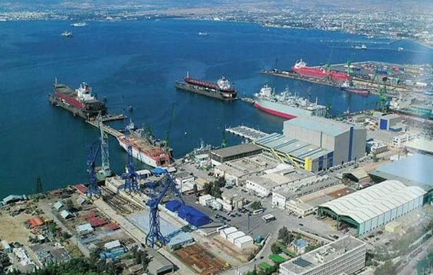 Παραπέμπονται σε δίκη τέσσερις από τους 22 της υπόθεσης των ναυπηγείων Σκαραμαγκά κατηγορούμενοι για δωροδοκία